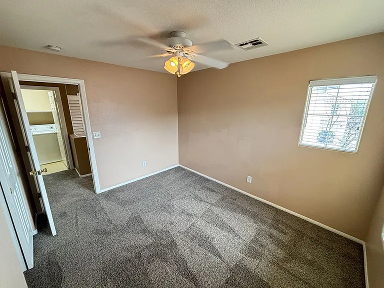 5052 Diamond Ranch Ave — Photo 24