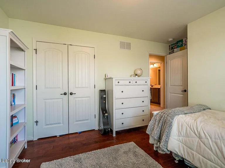4007 Emerald Spring Pl — Photo 17
