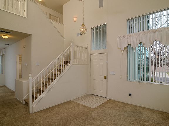 4th image of 123 Austin Dr