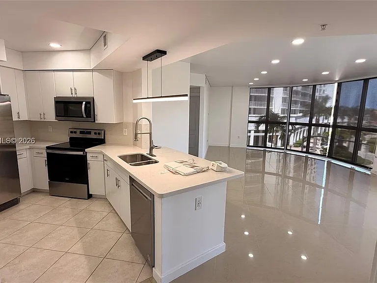 1830 Radius Dr #316 — Photo 4