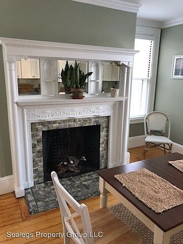 2nd image of 246 Hope St