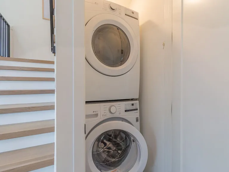 Washer/Dryer