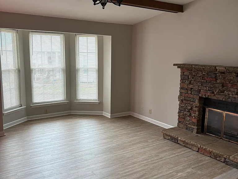 808 Patio Ct #808 — Photo 7