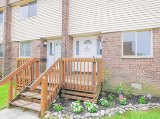 819 Burk Ct #819, Ventnor City, NJ 08406