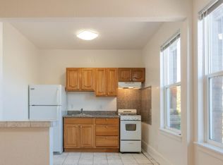 576 3rd St #301, San Francisco, CA 94107