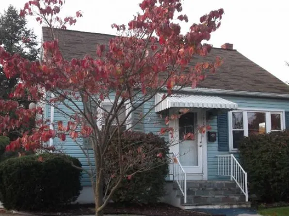 1722 W Cedar St, Allentown, PA 18104