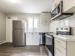 428 Lancaster St W, Kitchener, ON N2H 4V9
