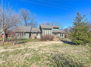 2724 Powell St, Springdale, AR 72764