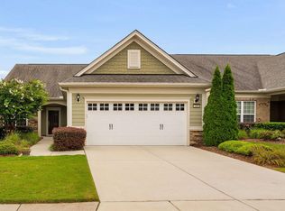 208 Sailfish Ct, Durham, NC 27703