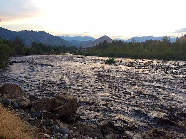 Master bedroom has view of Wenatchee river; this unit is 100 feet from the Wenatchee river