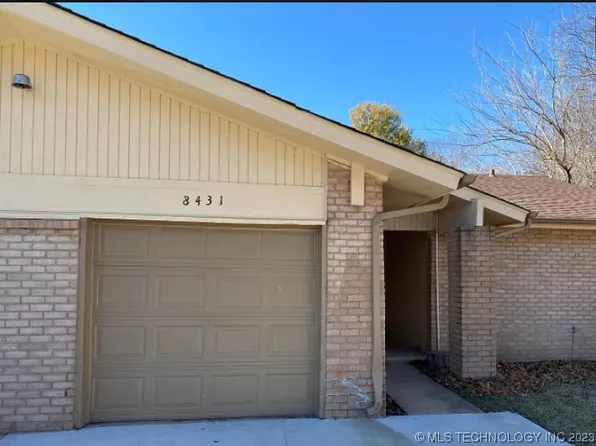 8429 E 24th St, Tulsa, OK 74129