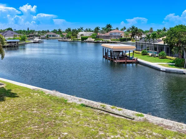 1674 Briarwood Ct, Marco Island, FL 34145