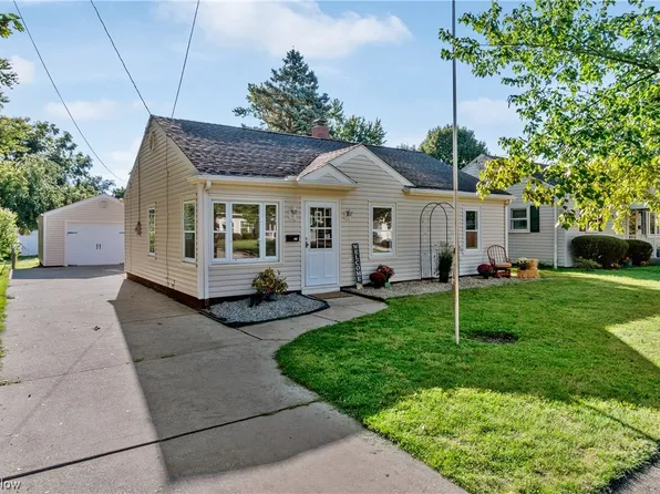 149 Hillman Rd, Akron, OH 44312