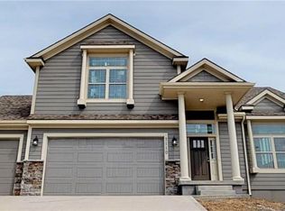 7110 NE 116th Pl, Kansas City, MO 64156