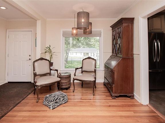 4th image of 363 Gulfwood Dr