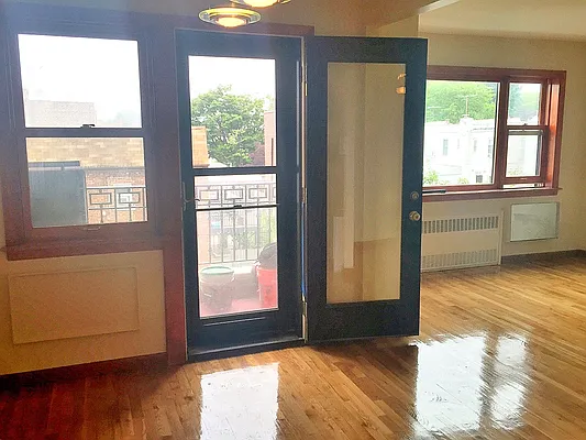 Rented by Rapid Realty Cobble Hill | media 2