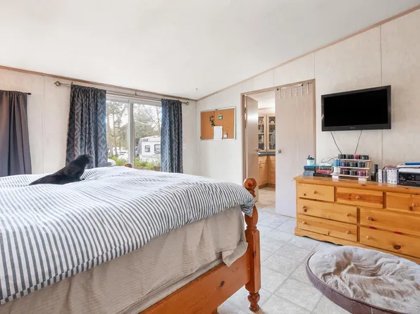 653 Eagle Dr, Spirit Lake, ID 83869