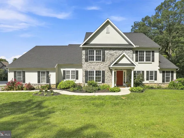 501 Bald Eagle Ct, Lancaster, PA 17601