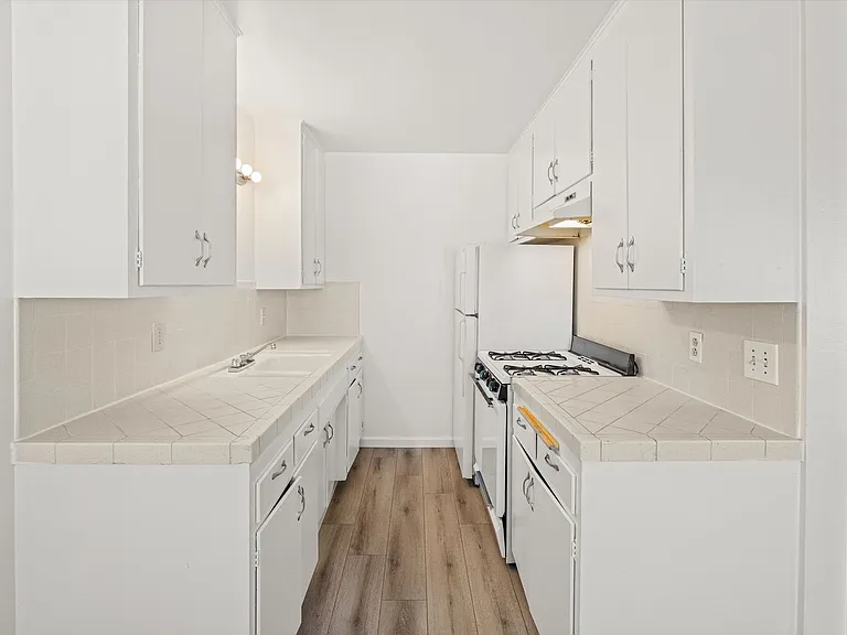 833 Embarcadero Del Mar — Photo 31
