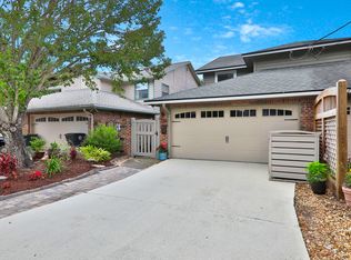 376 4th St, Atlantic Beach, FL 32233