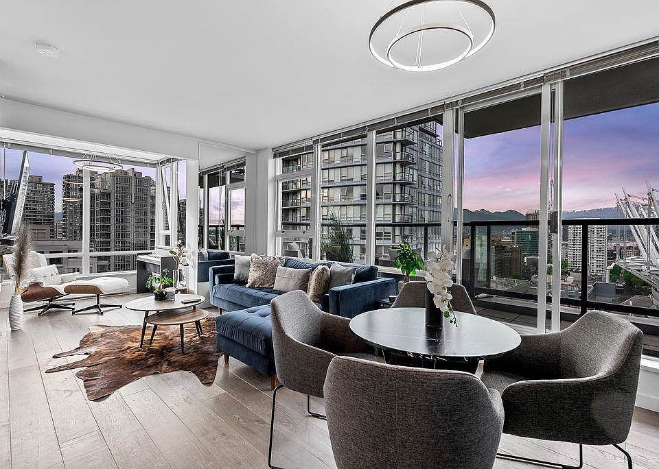 1st image of 939 Expo Blvd #2706