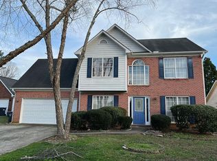 605 Sunnyside Dr, Lawrenceville, GA 30044