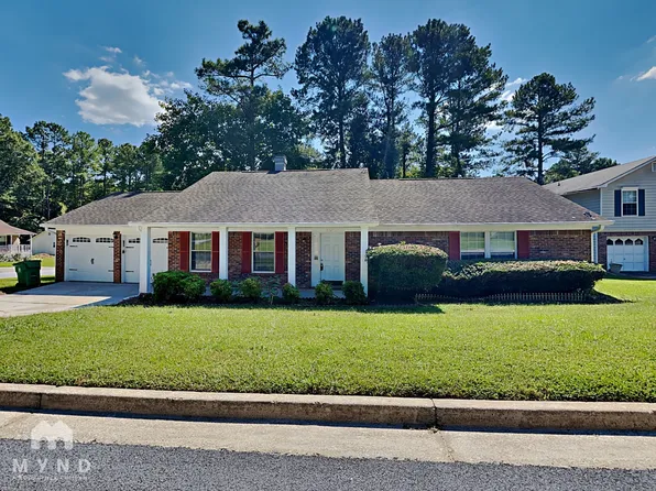 5631 Regency Manor Ct, Lithonia, GA 30038