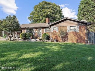 314 David Ln, Maryville, TN 37803