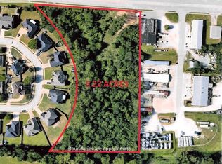 Wagon Wheel Rd, Springdale, AR 72762