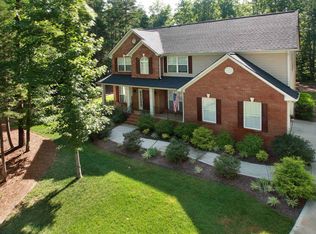 3203 Sawtooth Ct, Mint Hill, NC 28227