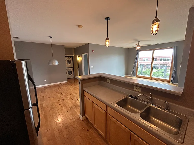 1609 Long St #303 — Photo 8