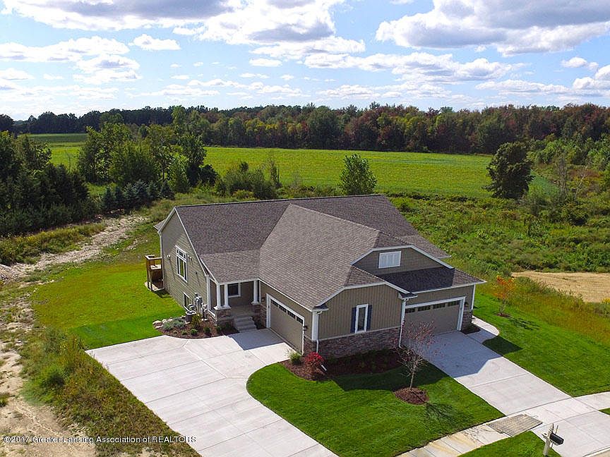 1st image of 5282 Hawk Hollow Dr E