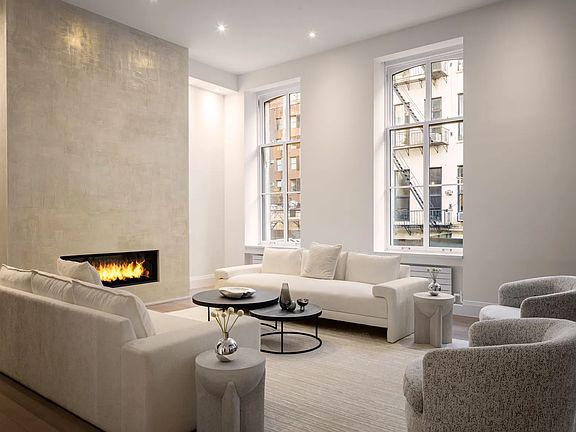 3rd image of 66 Reade St #3