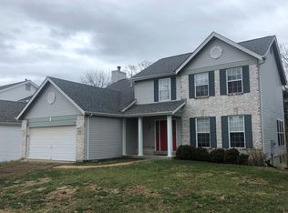 17347 Hilltop Ridge Dr, Eureka, MO 63025