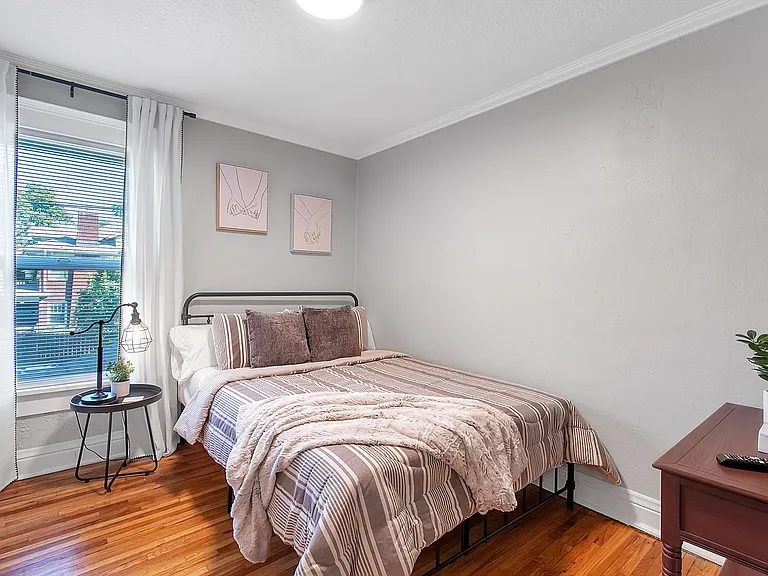 872 N Spaulding Ave #872 — Photo 24