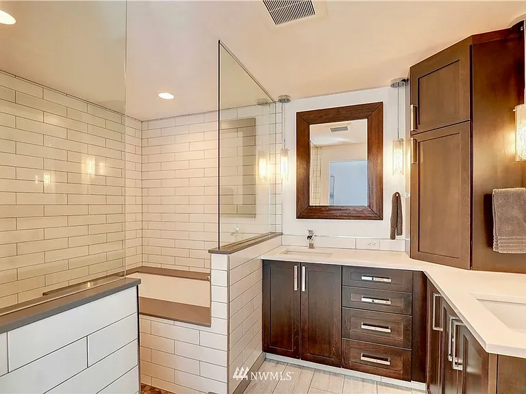 9216 224th St SW — Photo 15