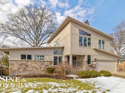827 Forestdale Rd, Royal Oak, MI, 48067