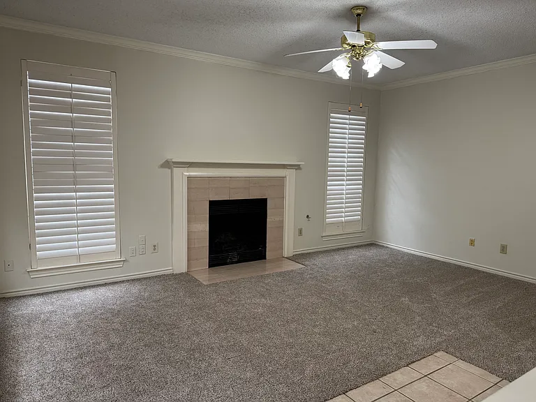 3704 Racquet Ct — Photo 15