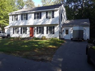 141 Dow Rd, Gorham, ME 04038