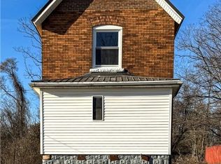 112 Robinson Rd, Campbell, OH 44405