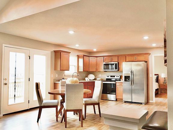 4th image of 4377 N Toby Avenue