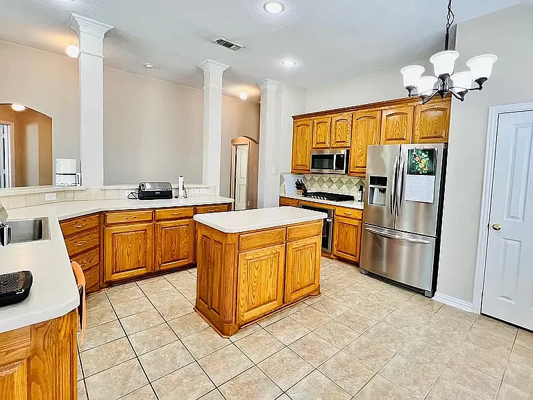 3929 Autumn Ln — Photo 9