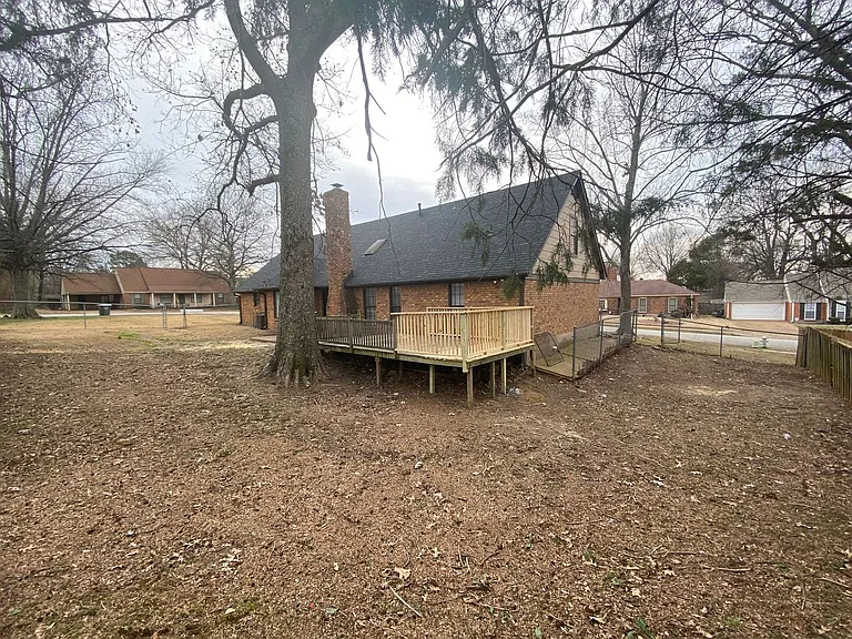 4244 Chesapeake Way — Photo 4
