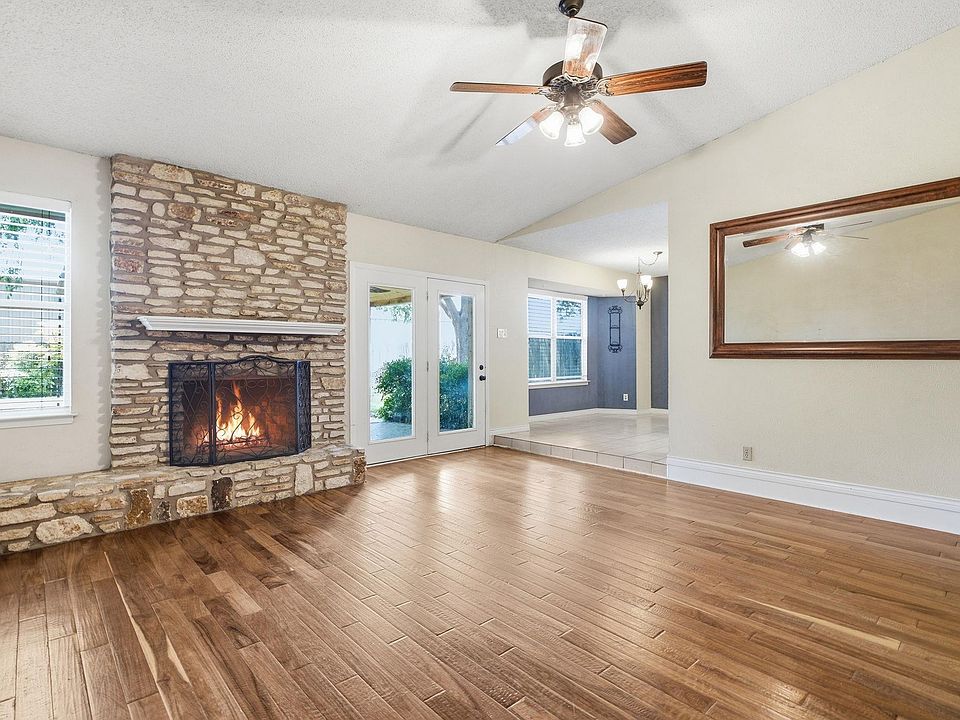 1st image of 8509 Slant Oak Dr