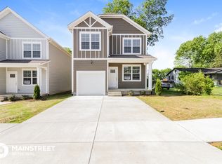 137-141 Cages Rd, Hendersonville, TN 37075