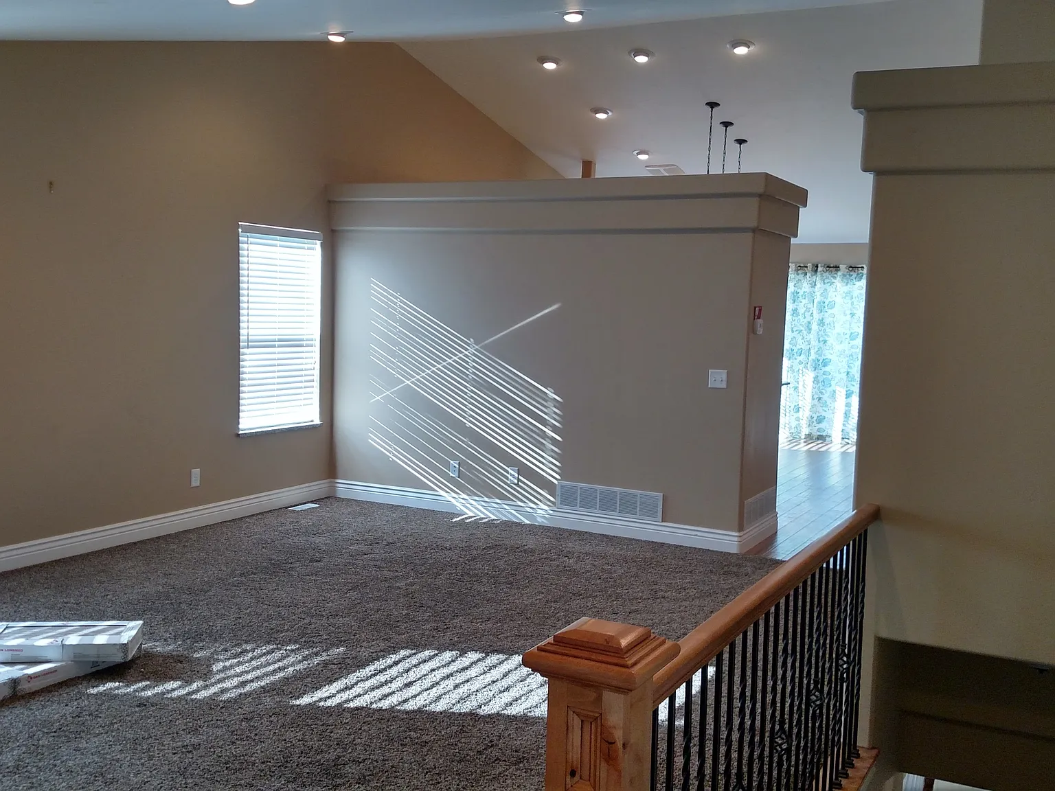 5 bed, $2,300 — Photo 4