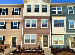 1326 Cedar Valley Rd, Ranson, WV 25438