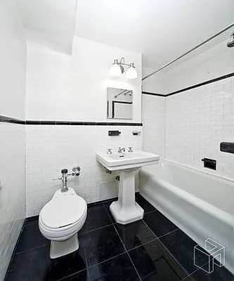 Rented by Halstead Real Estate | media 17