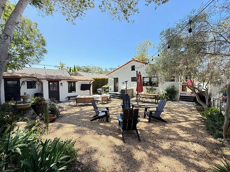 1622 Villa Ave — Photo 13