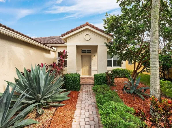 906 Nandina Drive, Weston, FL 33327